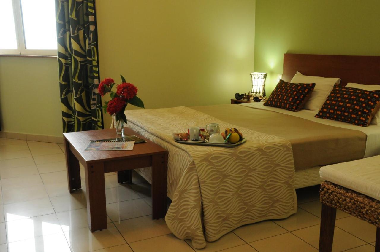 Hotel Maharajah Mamoudzou Bilik gambar